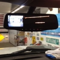 rearview-mirror-with-rearview-camera-2